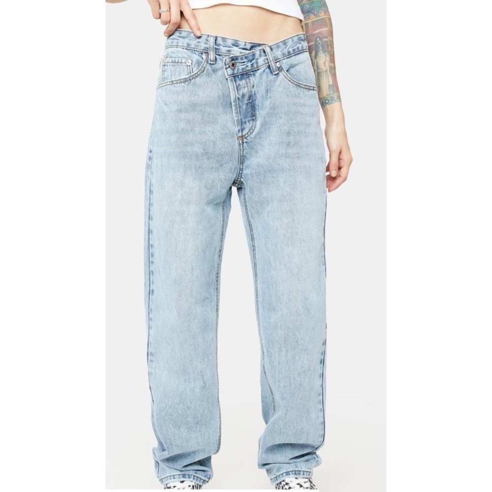 Edikted Womens Blue Crossover Asymmetrical Button Fly Straight Leg Jeans Size M